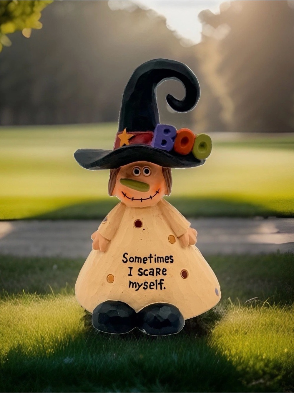 Halloween Witch Blossom Bucket B Lloyd Figurine Sometimes I Scare Myself 2012
